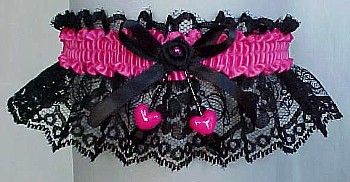 Shocking Pink Dbl Hearts Valentine Garter on Black Lace.garder