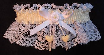 Ivory Double Hearts Garter on White Lace for Wedding Bridal Prom