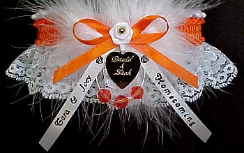 Homecoming Garter Feature with Marabou Feathers, Engraved Heart Charm, Personalized Homecoming Ribbon Tails. Personalized Homecoming Garters in Your School Colors. garders, garder