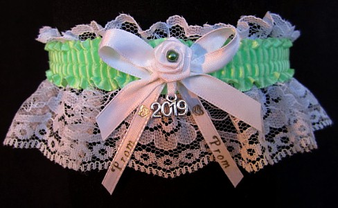 Pretty Prom Garter in Mint Green with Imprint and Year Charm