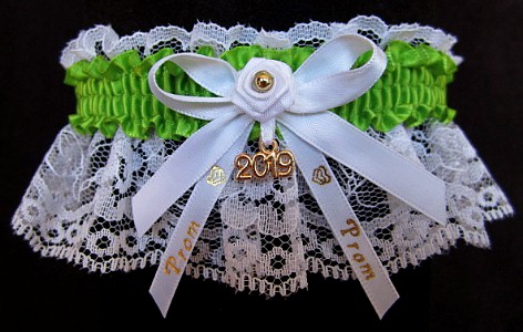 Pretty Prom Garter in Kiwi Green with Imprint and Year Charm