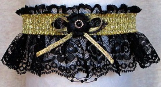 2012 Prom Garter Feature, promgarter tradition, prom garters online, gold metallic prom garter, black lace prom garters, garder, garders