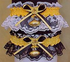 Sports Fan Bands Football Garter in Team Colors for Pittsburgh Steelers. garders, garder