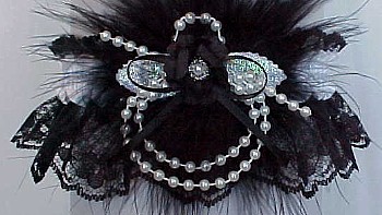 Deluxe Black and White Garters with White Pearls & Black Marabou Feathers. Prom Garter - Wedding Garter - Bridal Garter