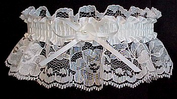 Toss Ivory Bridal Garter. garter, garders, garder