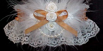 Roses 'n Pearls Ivory Lace Bridal Garter in Wedding Colors. Old Gold and Ivory Bridesmaid Garter. Attendants Garters. garder