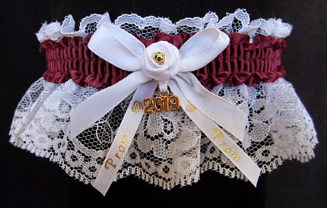 Pretty Prom Garter in Rose Wine with Imprint and Year Charm