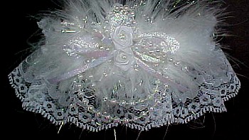 Deluxe Opal White Wedding Garter - White Bridal Garter - White Lace Garter. garter, garders, garder