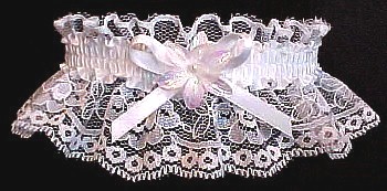 Matching Toss Bridal Garter w/ Opalescent Floret Flower. garders, garder