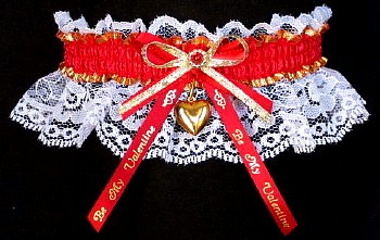 Be My Valentine Garter in White Lace with Gold Heart Charm. garder