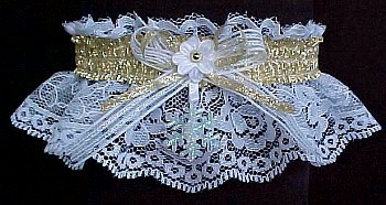 Winter Wedding Garter. Winter Dance Snowflake Garter with Snowflake and Gold Metallic Fancy Bands on White Lace. Winter Formal Garter. Winter Ball Garter. garders, garder